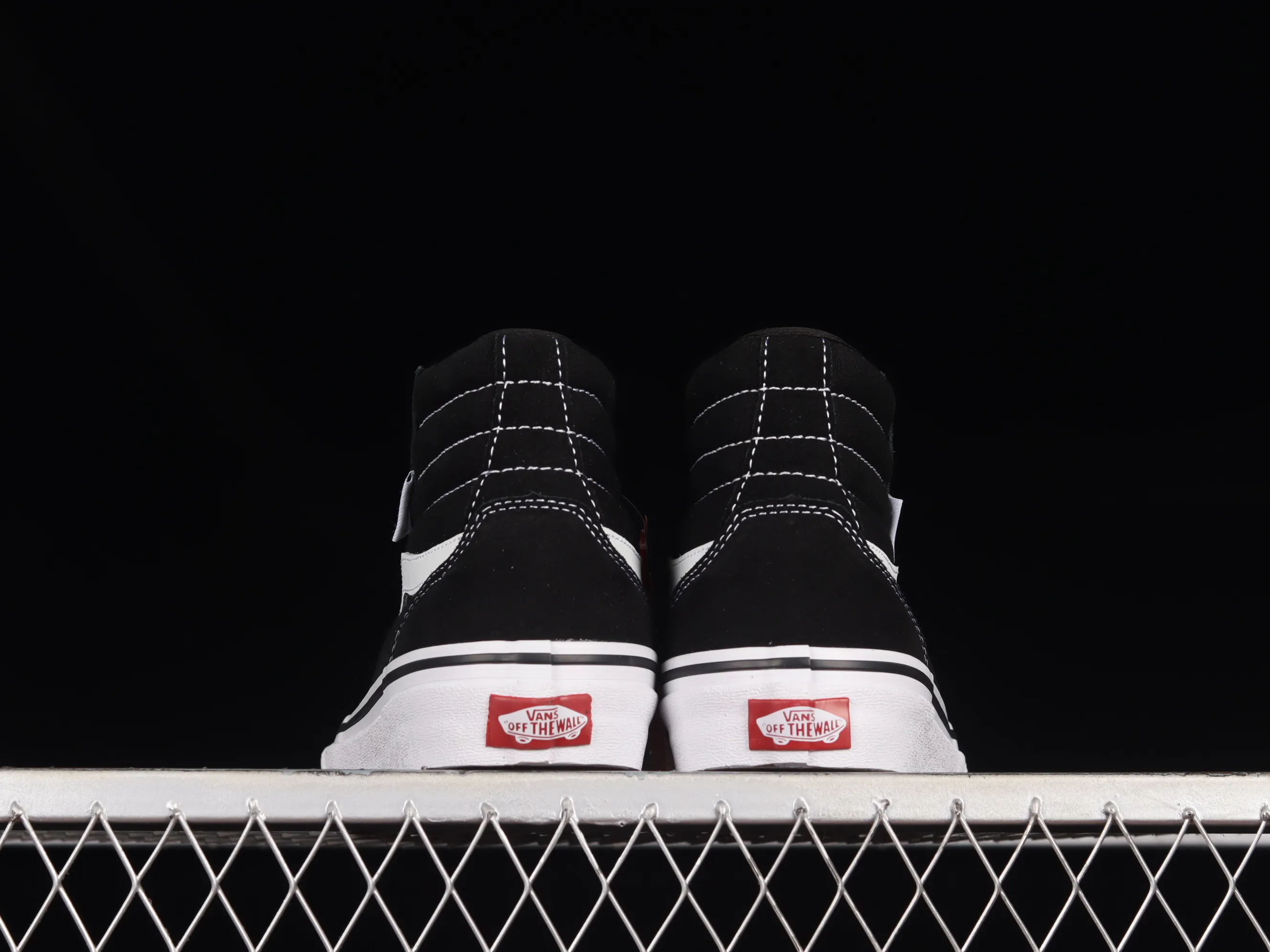 All categories Vans Vans series Vans Hi Vans high-top Vans Filmore Hi Vans official classic black and white high street retro casual skate shoes VN0A5HZLIJU